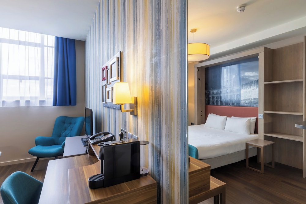 Estudio con cama doble del hotel Adagio Liverpool City Centre. Foto 2
