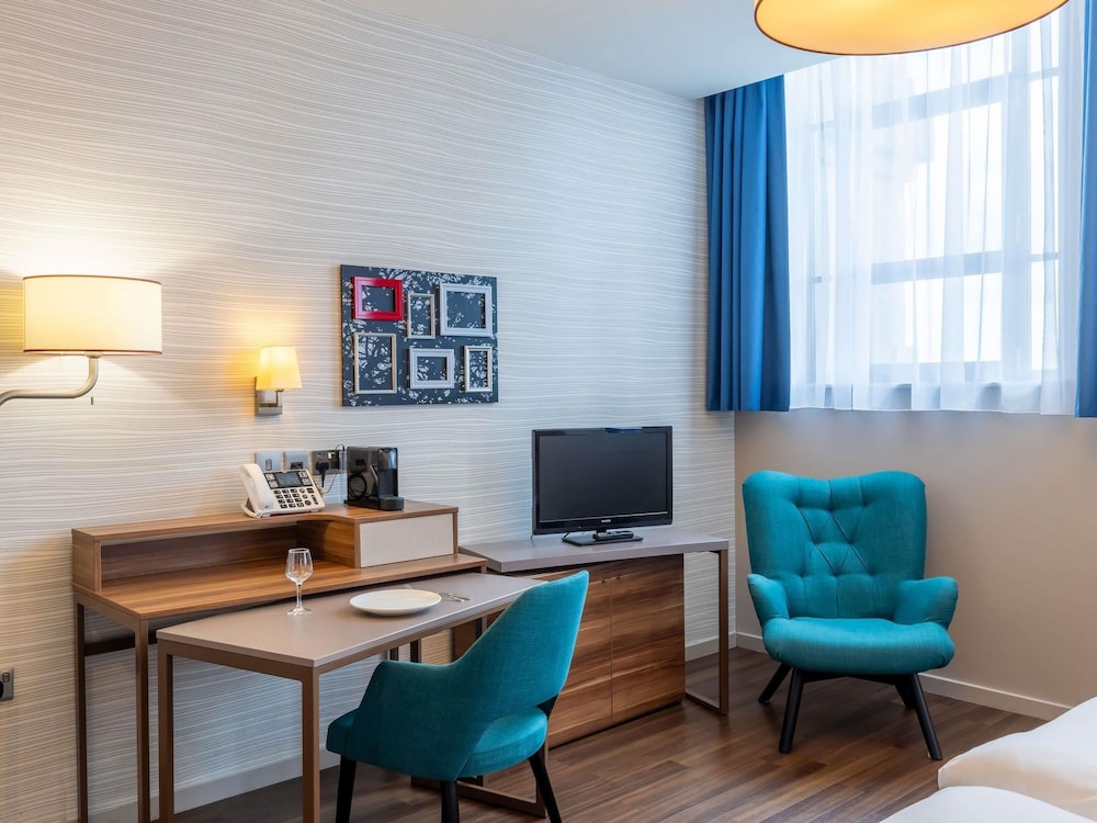 Estudio con cama doble del hotel Adagio Liverpool City Centre. Foto 9