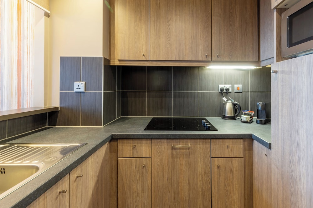 Estudio con cama doble del hotel Adagio Liverpool City Centre. Foto 20