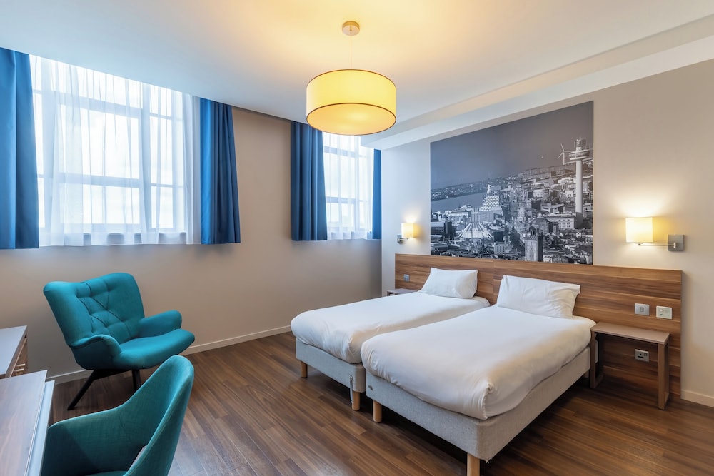 Estudio con camas individuales del hotel Adagio Liverpool City Centre. Foto 4