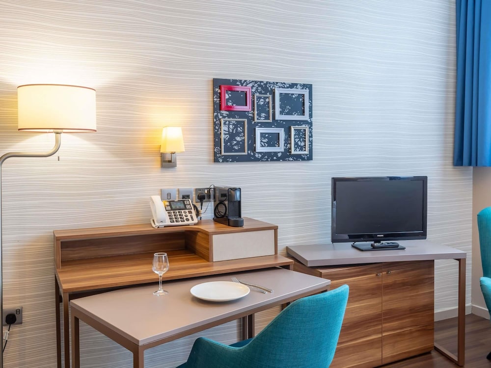 Estudio con camas individuales del hotel Adagio Liverpool City Centre. Foto 10