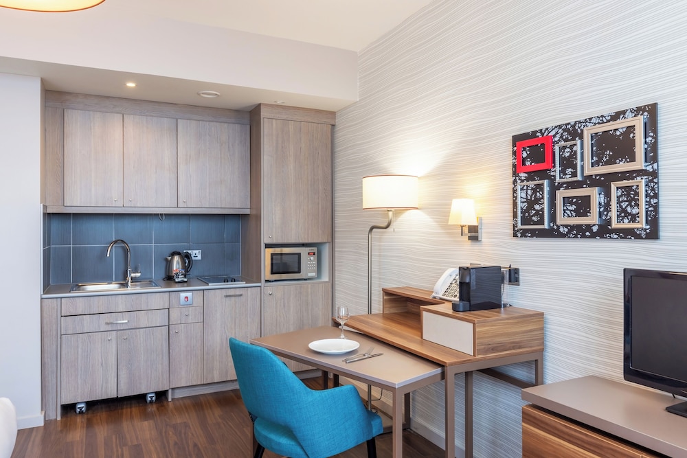 Estudio con camas individuales del hotel Adagio Liverpool City Centre. Foto 21