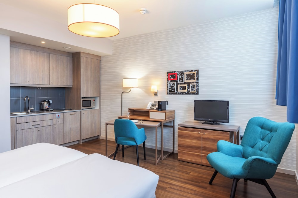 Estudio con camas individuales del hotel Adagio Liverpool City Centre. Foto 24