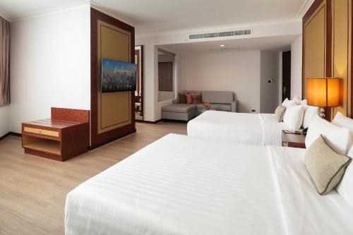 Habitación Cuádruple de lujo - (Torre principal) del hotel The Berkeley Pratunam. Foto 6