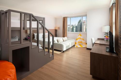 Habitación Premier - Litera familiar (Torre Norte) del hotel The Berkeley Pratunam. Foto 8