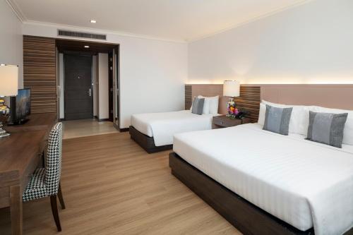 Habitación Familiar Premier (Torre Norte) del hotel The Berkeley Pratunam. Foto 7