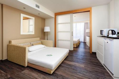 Habitación Familiar del hotel Sol Lanzarote. Foto 4