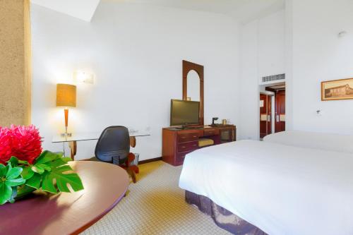 Habitación Doble Estándar con 2 camas grandes del hotel Radisson San Jose-costa Rica. Foto 3