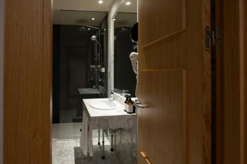 Habitación Familiar del hotel Barceló León Conde Luna. Foto 4