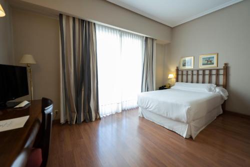 Habitación Individual del hotel Barceló León Conde Luna. Foto 6