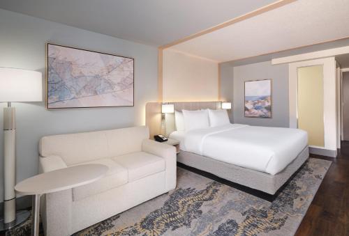 Premium King Room with Poolside Terrace del hotel Indigo Long Insland East End. Foto 4