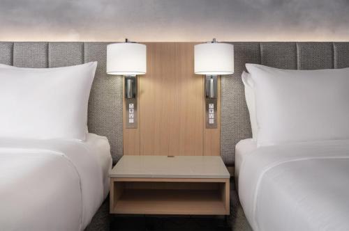 Premium Queen Room with Poolside Terrace del hotel Indigo Long Insland East End. Foto 2