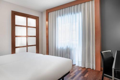 Habitación Doble Estándar - 2 camas del hotel Ac Ponferrada By Marriott. Foto 3