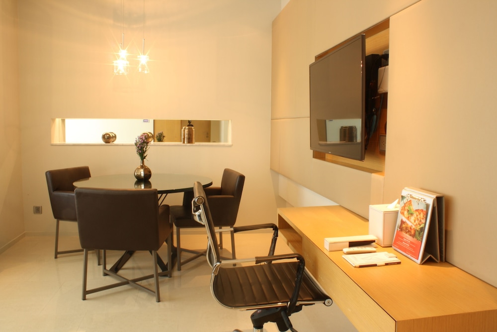 Two Bedroom Suite del hotel Mode Sathorn. Foto 6