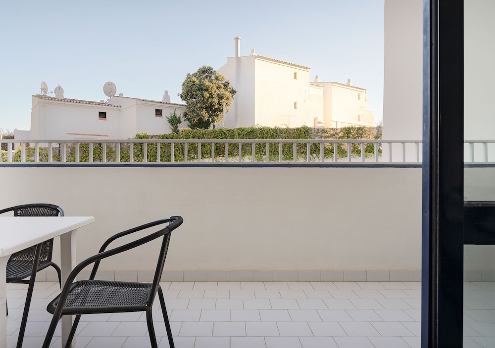 Apartamento estándar, 1 habitación, terraza del hotel Grand Muthu Oura View Beach Club. Foto 5
