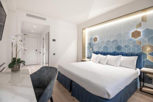 Habitación Doble del hotel Eurostars Gran Madrid. Foto 3