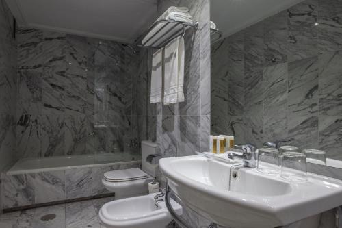 Habitación Familiar del hotel Porcel Torre Garden. Foto 5