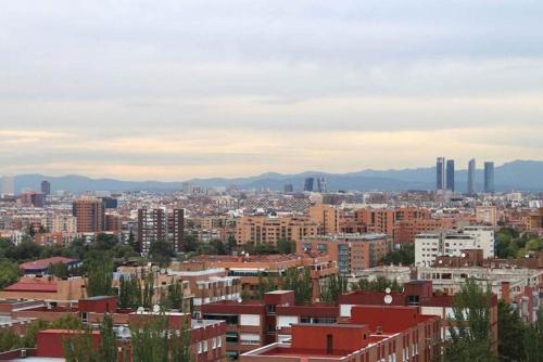 Habitación Doble Superior con vistas a la ciudad - 1 o 2 camas del hotel Porcel Torre Garden. Foto 7