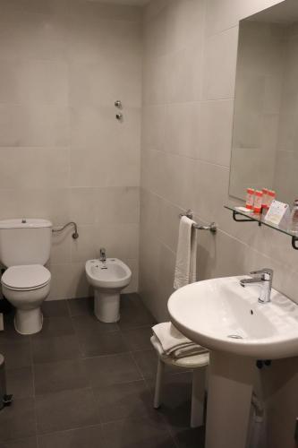 Habitación Doble - 1 o 2 camas del hotel Acosta Ciudad De La Musica. Foto 6