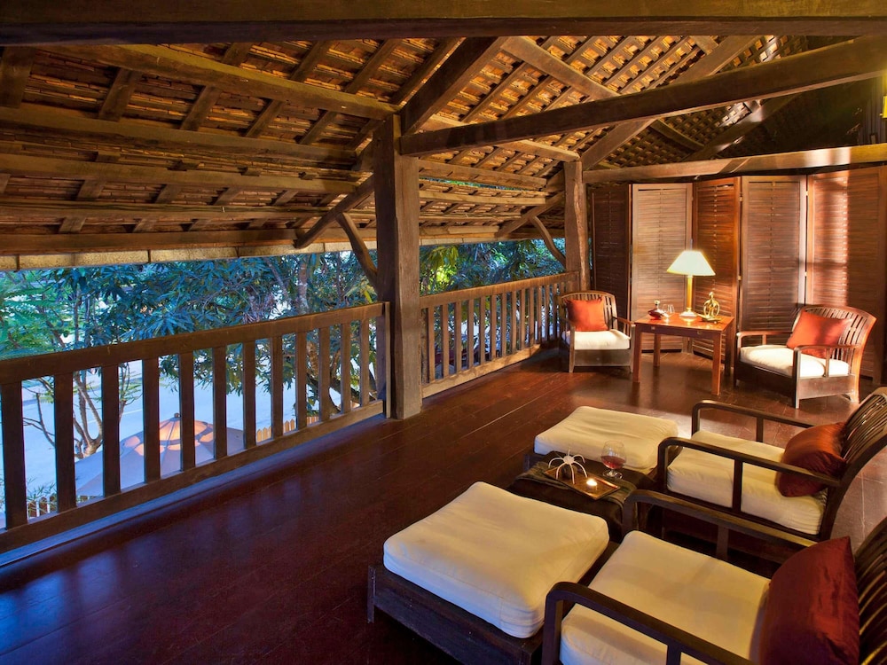 Suite ejecutiva, 1 cama de matrimonio grande del hotel 3 Nagas Luang Prabang - MGallery Hotel Collection. Foto 1