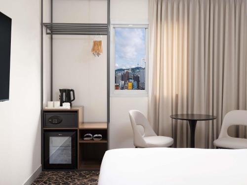 Habitación Doble Premium - 2 camas del hotel Ibis Ambassador Seoul Insadong