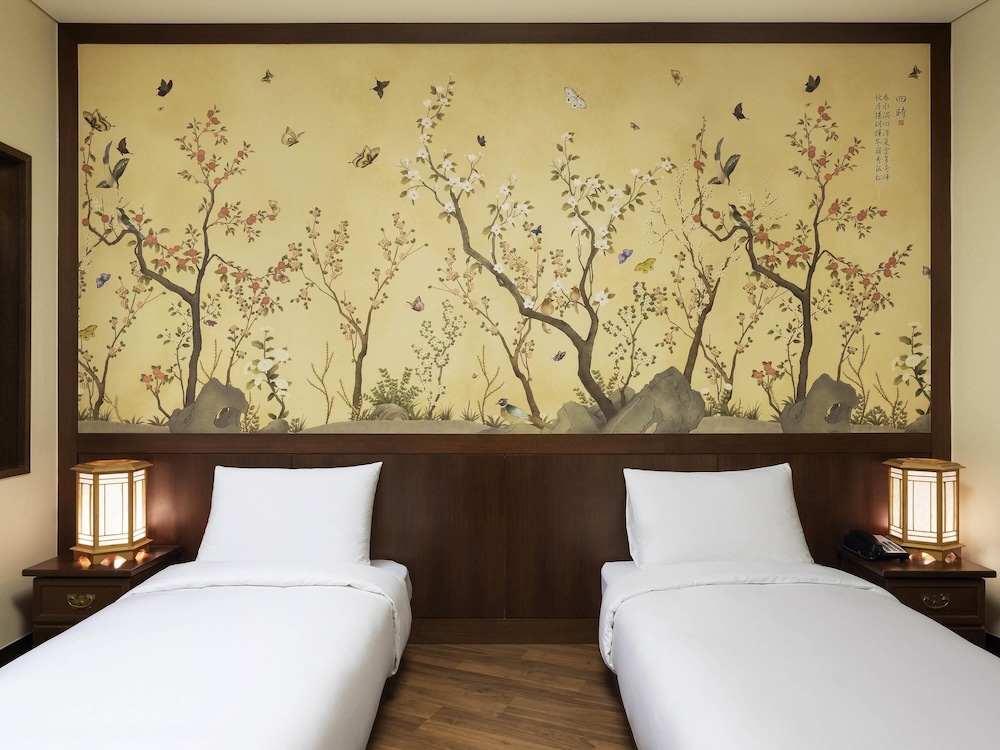Habitación tradicional, 2 camas individuales del hotel Ibis Ambassador Seoul Myeongdong. Foto 2