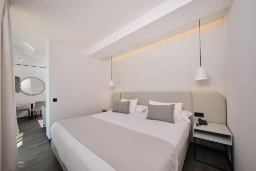 Habitación Familiar del hotel 1881 Madrid Ventas. Foto 2