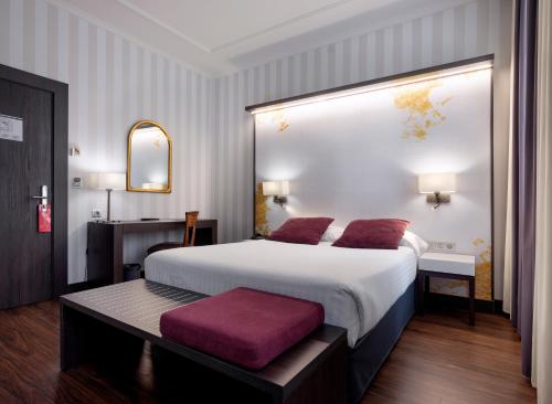 Habitación Doble Estándar del hotel Intur Palacio San Martin. Foto 7