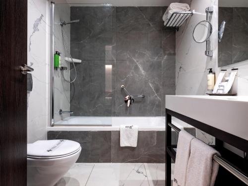 Habitación Doble Estándar del hotel Intur Palacio San Martin. Foto 9