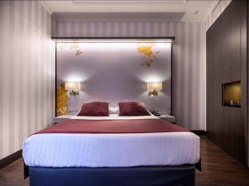 Habitación Doble Económica del hotel Intur Palacio San Martin. Foto 7