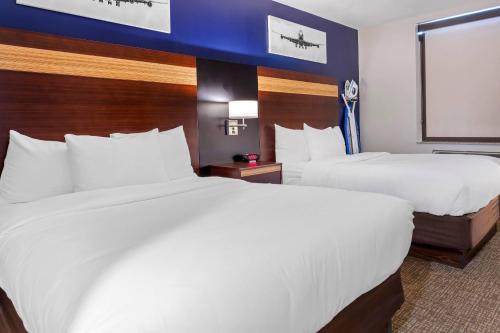Alojamiento - 2 camas dobles del hotel Comfort Inn Laguardia Airport - 83rd St