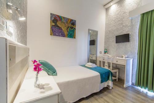 Habitación Individual del hotel Sun Holidays. Foto 2