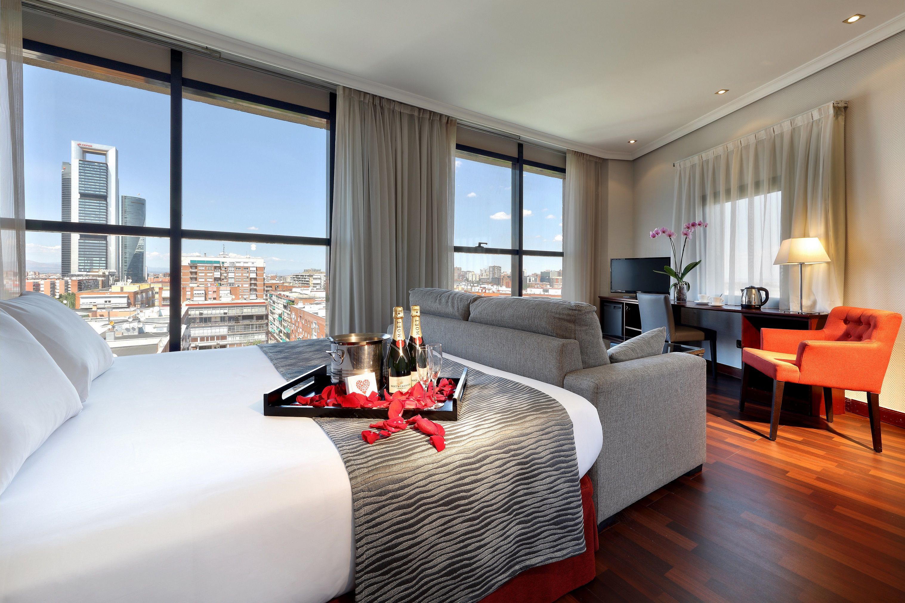 Habitación doble Business del hotel Crisol Vía Castellana. Foto 1