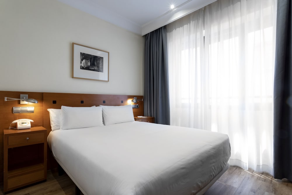 Habitación estándar doble del hotel Petit Palace Cliper