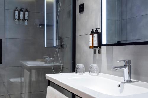 Cuádruple del hotel Petit Palace Cliper. Foto 4