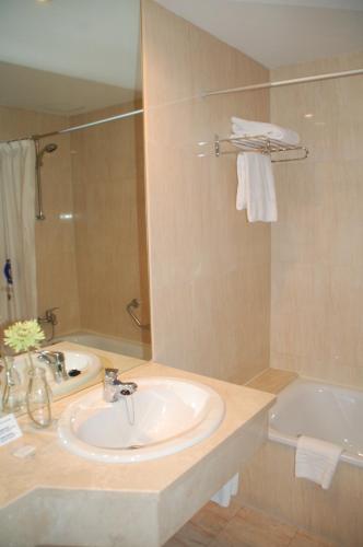 Habitación Doble con parking - 2 camas del hotel Eco Via Lusitana. Foto 3