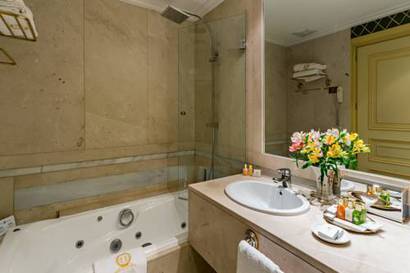 Junior suite del hotel Relais and Châteaux Orfila. Foto 4