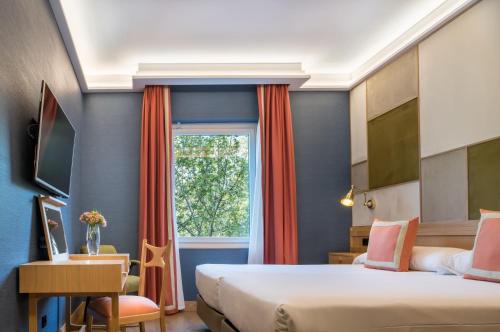 Habitación doble Interior Vista Patio del hotel Principe Pio. Foto 12