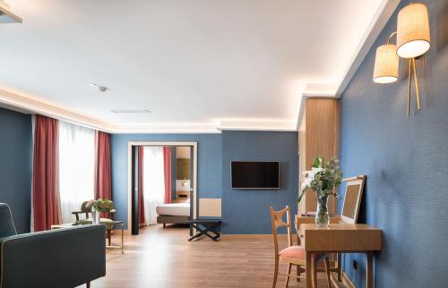 Suite Junior del hotel Principe Pio. Foto 8