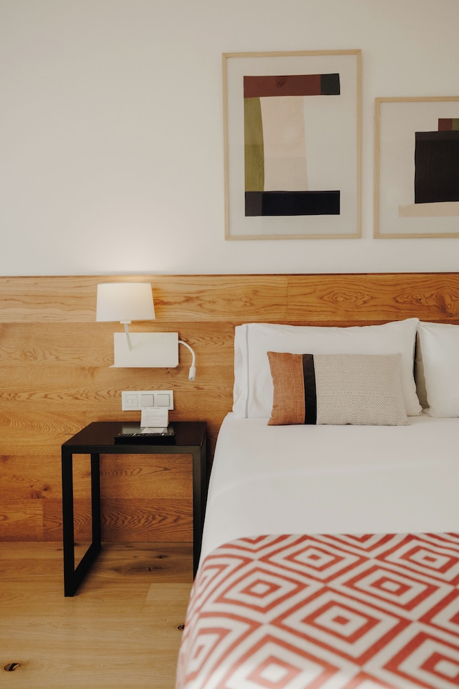 Habitación estándar doble del hotel Rafaelhoteles Atocha. Foto 1