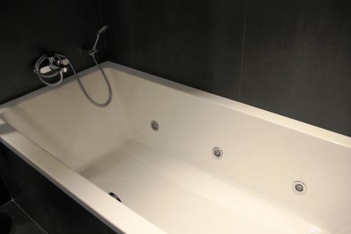 Suite Junior del hotel Mercure Madrid Centro. Foto 12