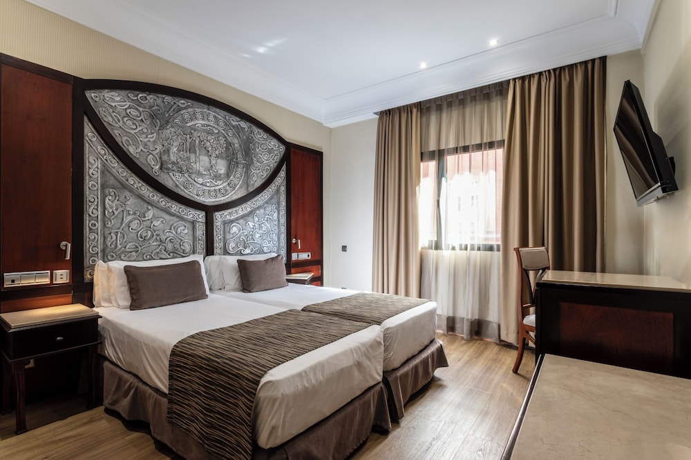 Habitación estándar doble del hotel Petit Palace Arturo Soria. Foto 8