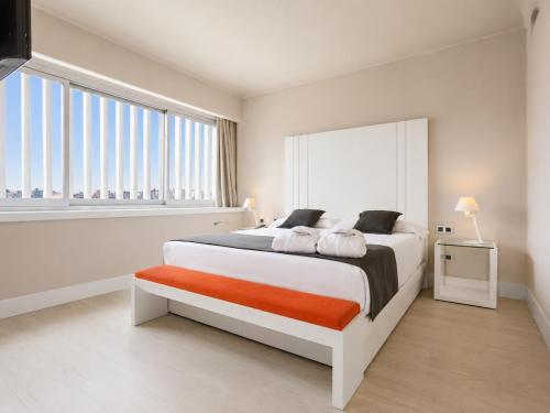 Suite Junior del hotel Chamartin The One. Foto 7