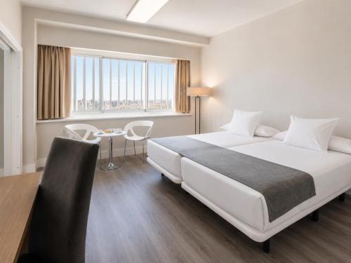 Suite Familiar del hotel Chamartin The One. Foto 1
