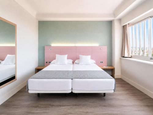 Suite Familiar del hotel Chamartin The One. Foto 2