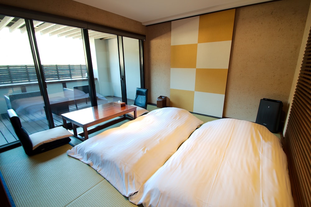 Suite, no fumadores (JP Western,Open - air Bath Only13yrsABV) del hotel Aura Tachibana. Foto 2