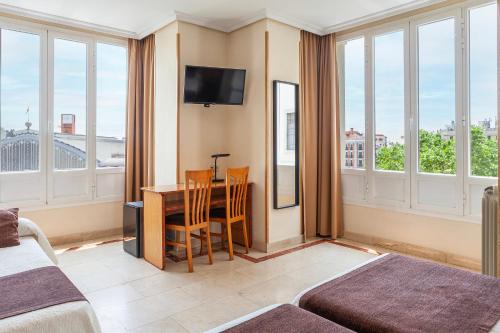 Habitación Triple del hotel Mediodia