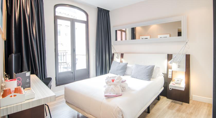 Habitación doble Superior del hotel Petit Palace Chueca. Foto 2