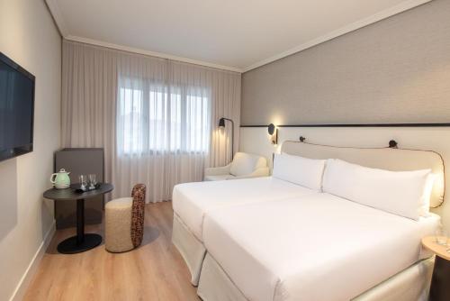 Habitación Estandar del hotel Madrid Alameda Aeropuerto, Affiliated By Meliá. Foto 1