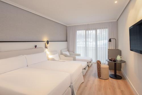 Habitación Familiar del hotel Madrid Alameda Aeropuerto, Affiliated By Meliá. Foto 1